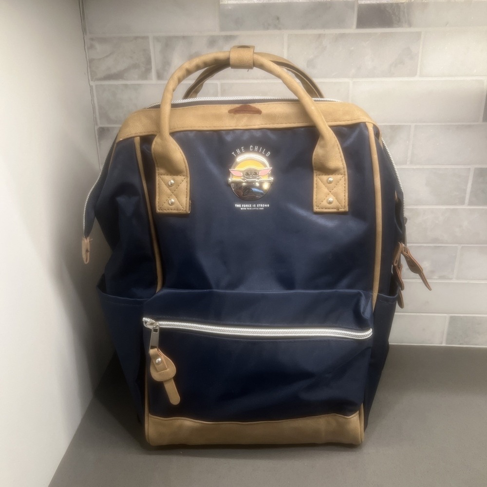 Bioworld Star Wars The Mandalorian The Child Grogu Navy Tan Backpack 10050
